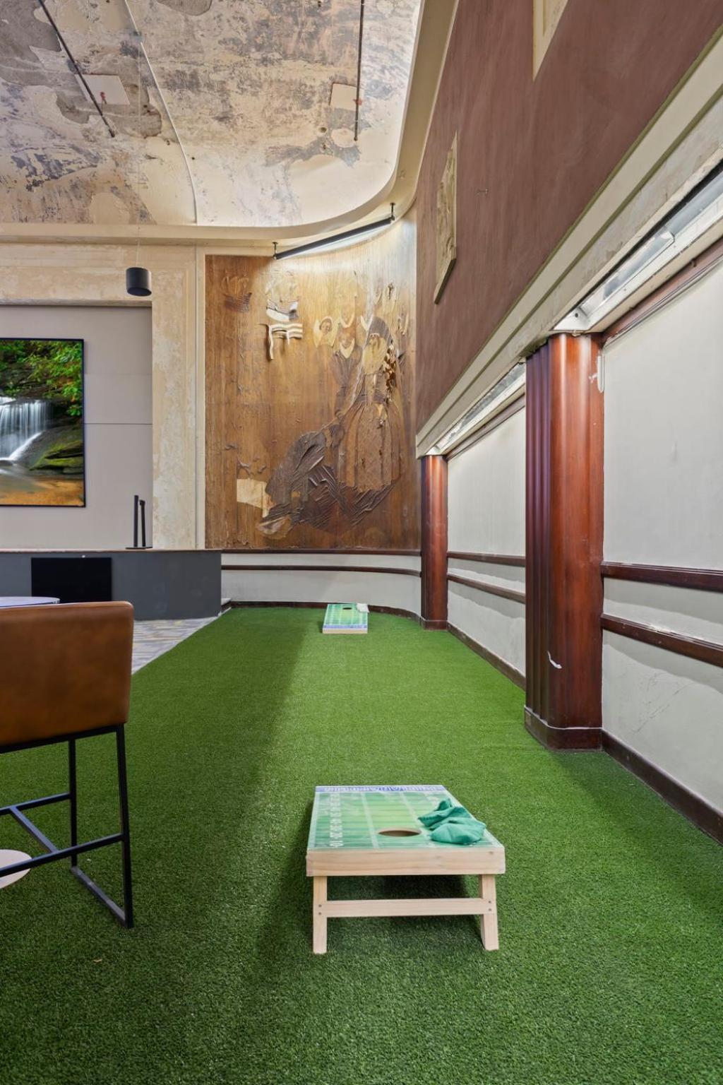 Indy Metro Stay - Sleeps 8 - Skywalk Access - Monument Circle Indianapolis Bagian luar foto